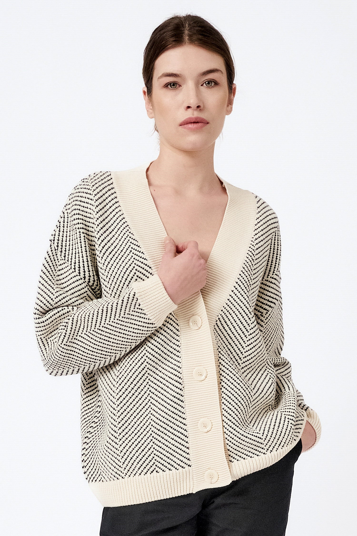 Knitted herringbone cardigan – Mila.Vert