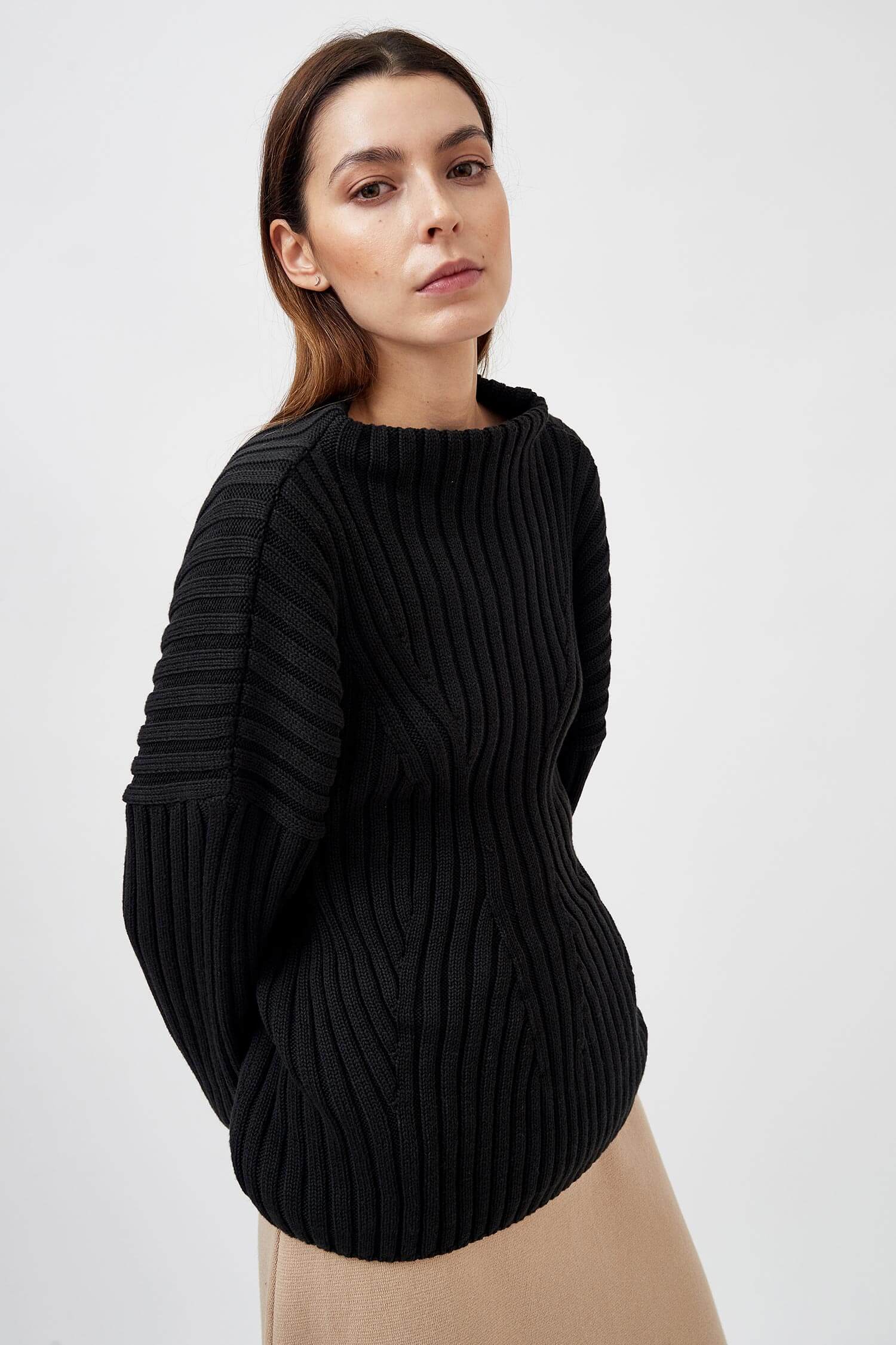 Knitted high boat neck pullover – Mila.Vert