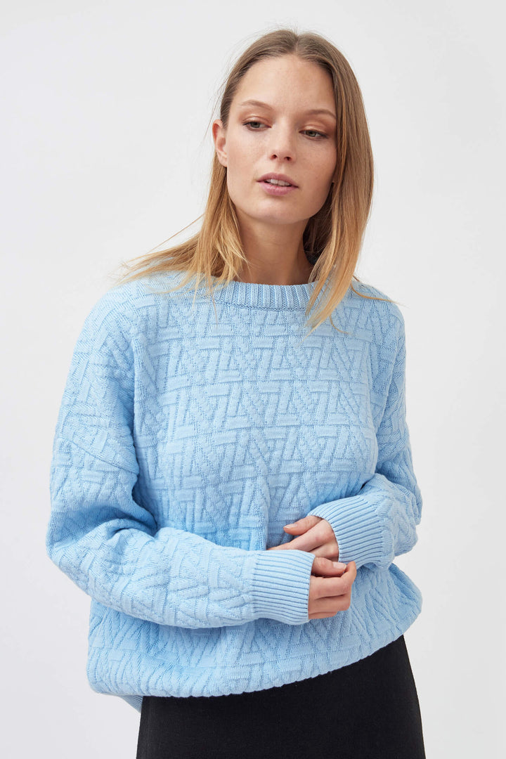 Knitted triangle sweater