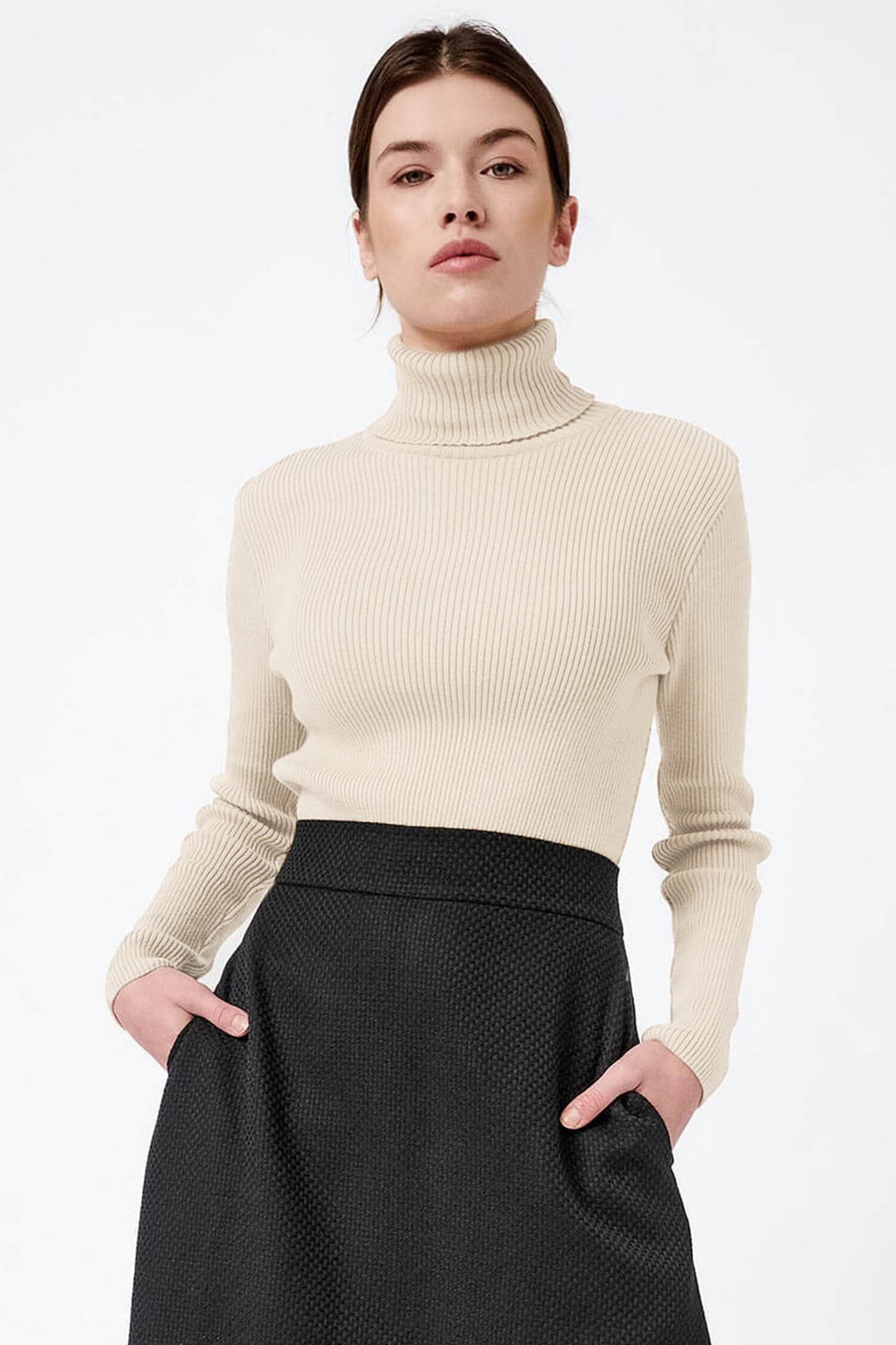 Knitted turtleneck pullover