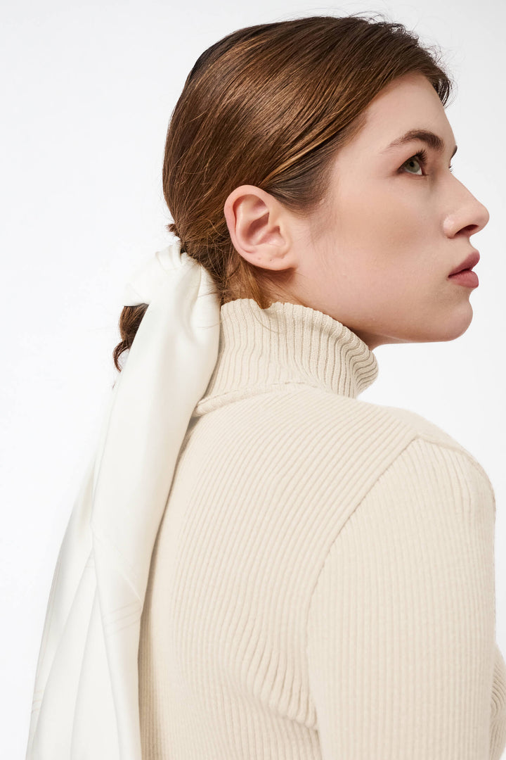 Knitted turtleneck pullover