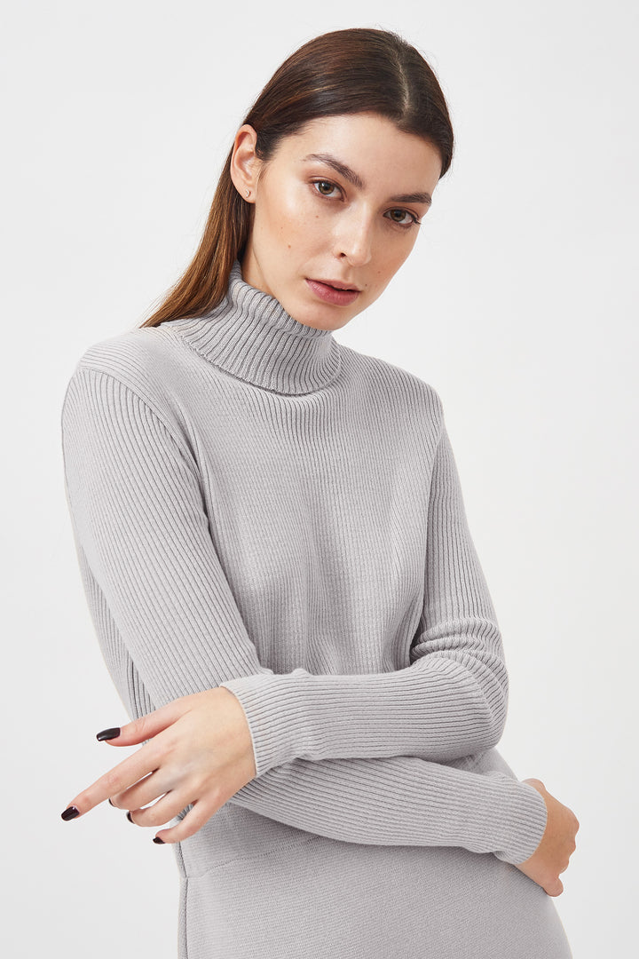 Knitted turtleneck pullover