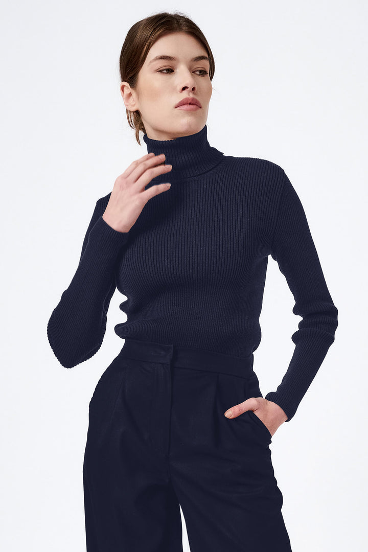 Knitted turtleneck pullover